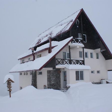 O Albergue Snow House Gudauri Exterior foto